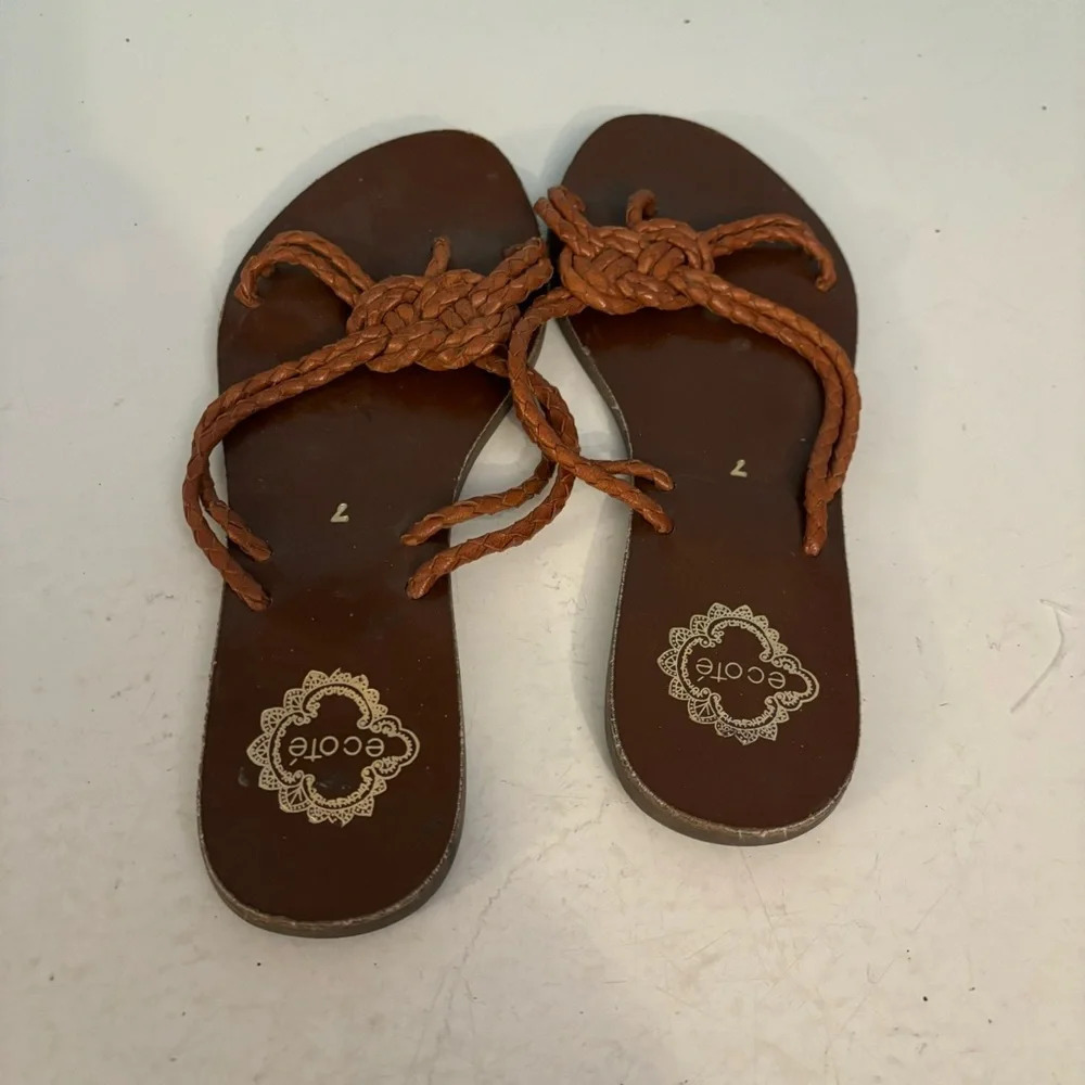🛍️3/$30 Ecoté women’s braided strappy sandal in‎ size  7